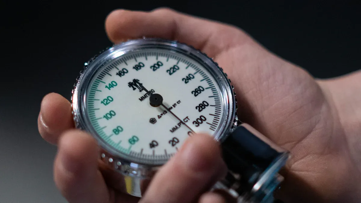 Secret 3: Accurate Charging and Diagnostics with Charging Hoses